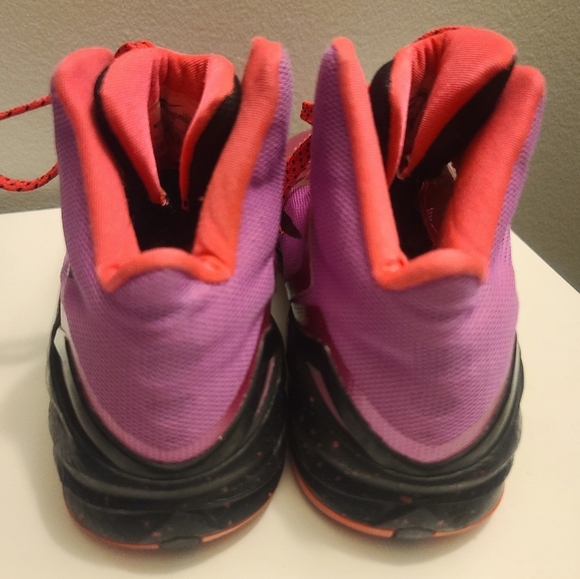 Nike hyperdunk high top athletic sneakers - Picture 4 of 10